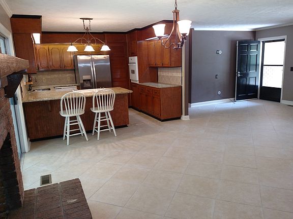 kitchen- open floor plan