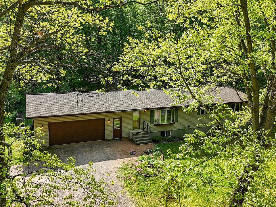 1st image of 7219 Woodcrest Dr