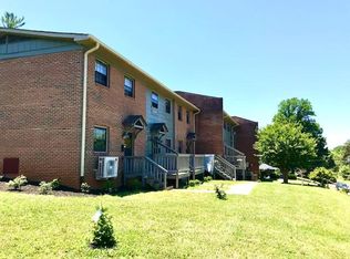 809 Randolph St APT 1, Bedford, VA 24523