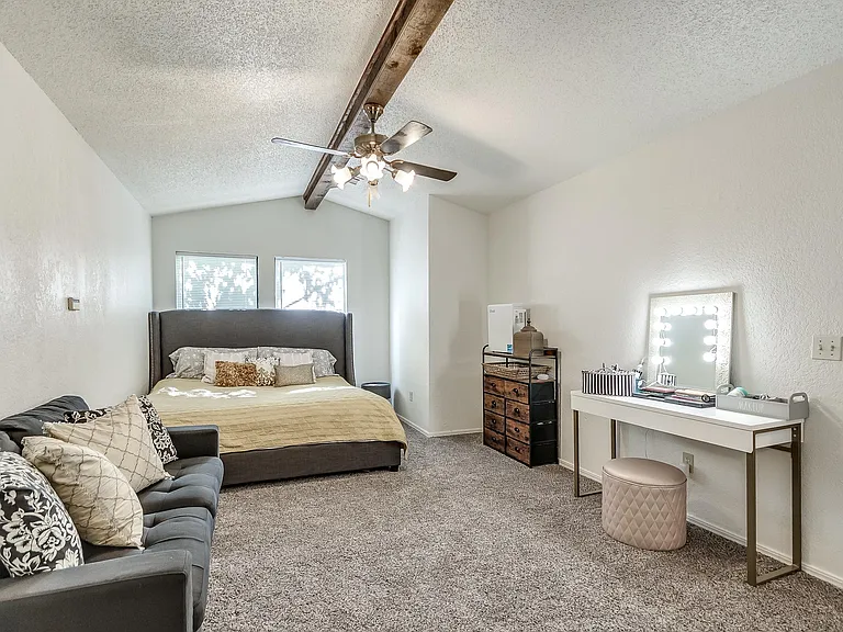 6103 Gaelic Glen Dr — Photo 21