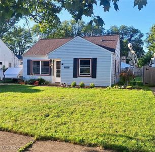 15627 Barbara Ave, Cleveland, OH, 44135