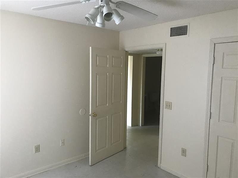 312 W Carpenter St Cleveland MS Zillow