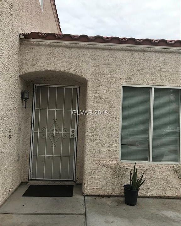 1st image of 845 Hyattsville St