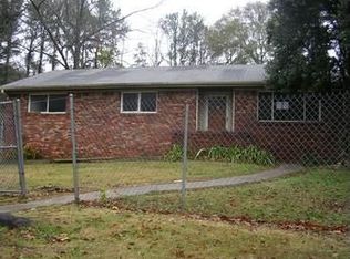 2443 W Rugby Ave, East Pt, GA 30344