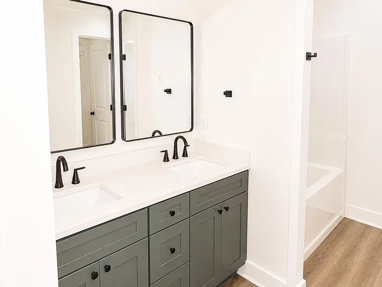 5400 Lotus St — Photo 14