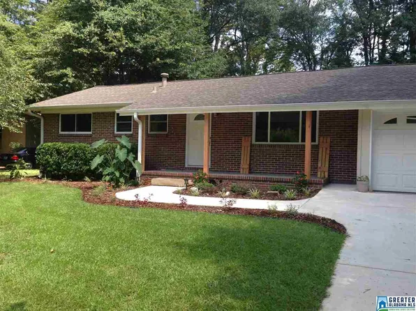 3048 Green Valley Rd, Birmingham, AL 35243