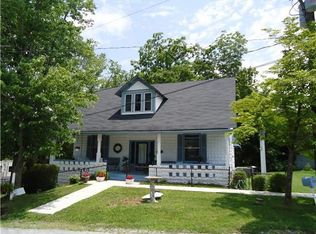 304 N Spring St, Manchester, TN 37355