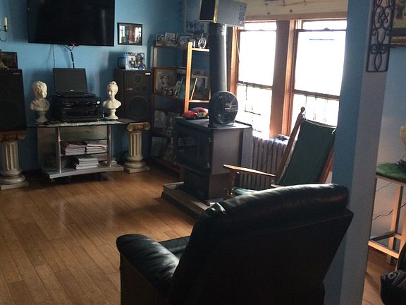 2nd image of 3448 Steenwick Ave