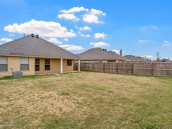4th image of 3722 Sabine Pass Dr