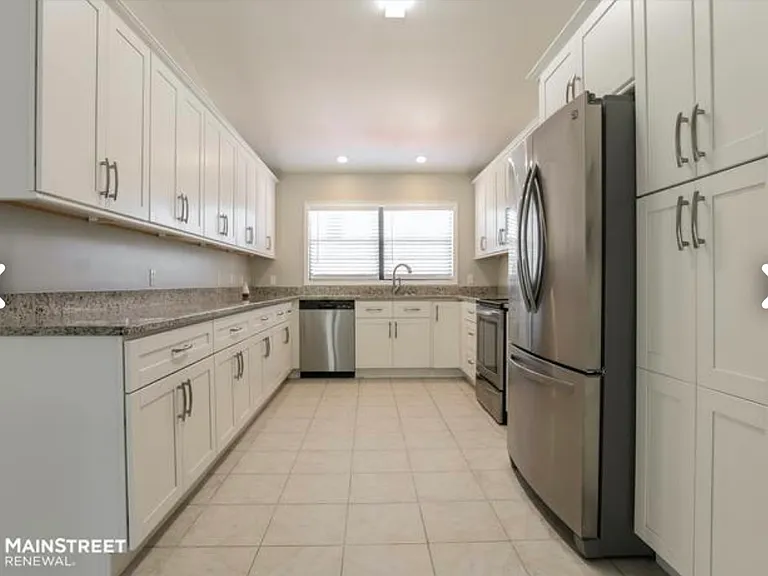 3241 Rogue St — Photo 14