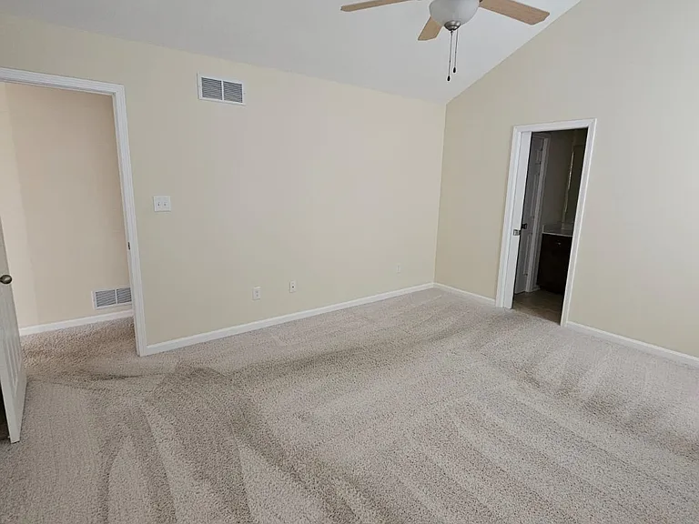 403 Persimmon Dr — Photo 10
