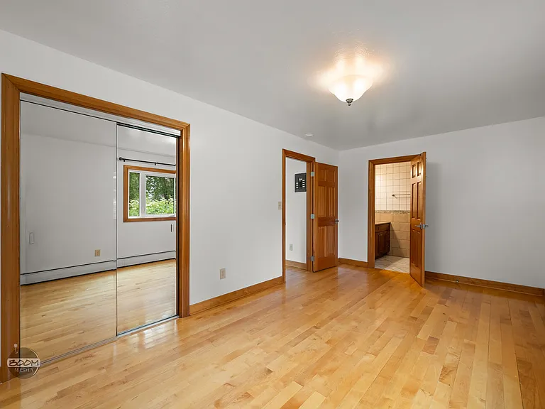 2326 Cordova St #8 — Photo 20