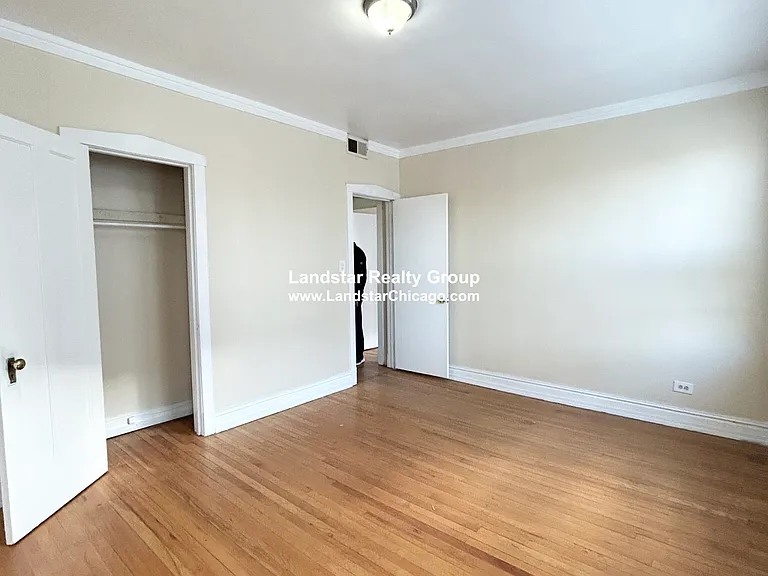 1670 W Pratt Blvd #2B — Photo 11