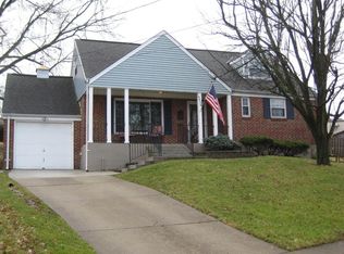 5526 Fairwood Rd, Cincinnati, OH 45239