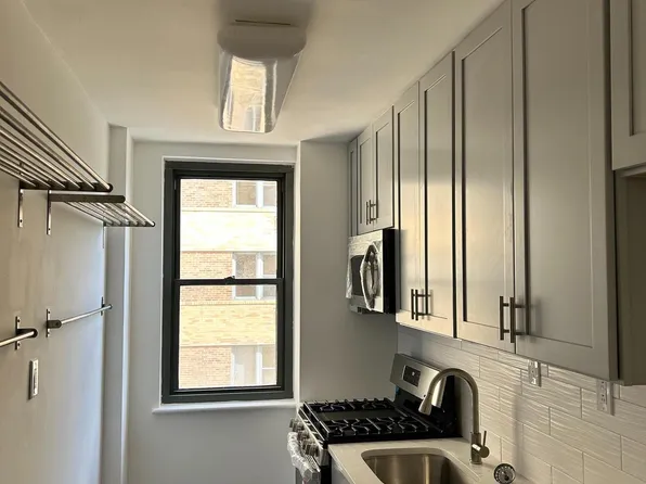 2601 Pennsylvania Ave APT 723, Philadelphia, PA 19130