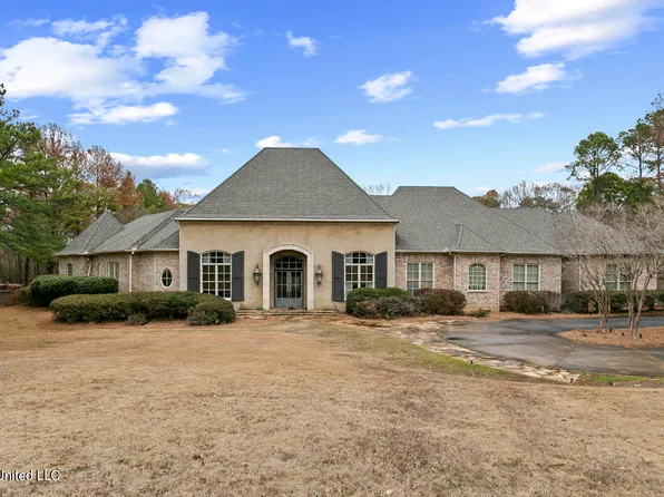 118 Chantilly Dr, Madison, MS 39110