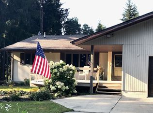 2801 Sand Beach Rd, Bad Axe, MI 48413