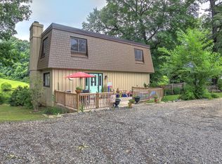 1770 Easy Ln, Charlottesville, VA 22911