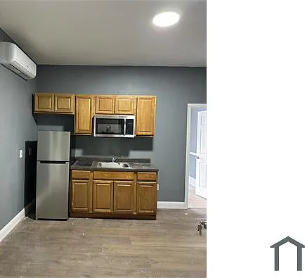 4618 Wayne Ave #2F — Photo 1