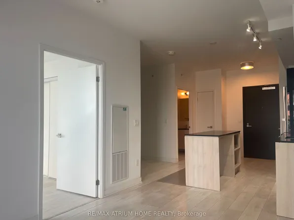 31 Tippett Rd, Toronto, ON