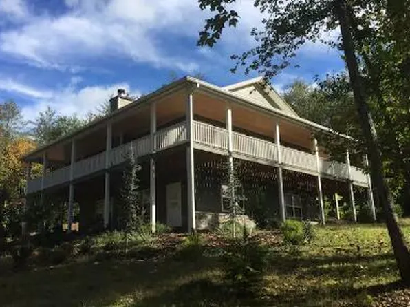 1419 Brannon Nix Rd, Young Harris, GA 30582