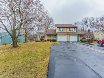 47 Glenbrook Court, Clifton Park, NY, 12065