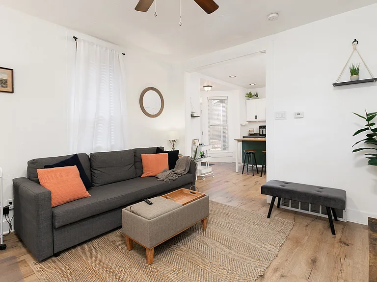 5 W Taylor St #A — Photo 15