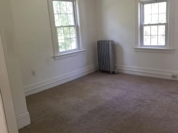 572 Union Ave #3