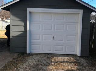 2026 N Rogers Ave, Springfield, MO 65803