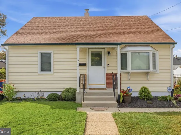 713 Cooper St, Florence, NJ 08518
