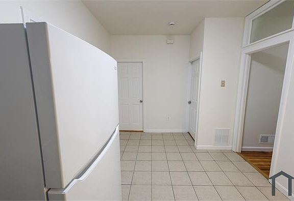 2nd image of 127 Intervale St #3
