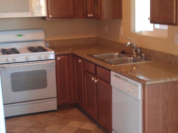 2nd image of 521 Calle Montecito Unit 104