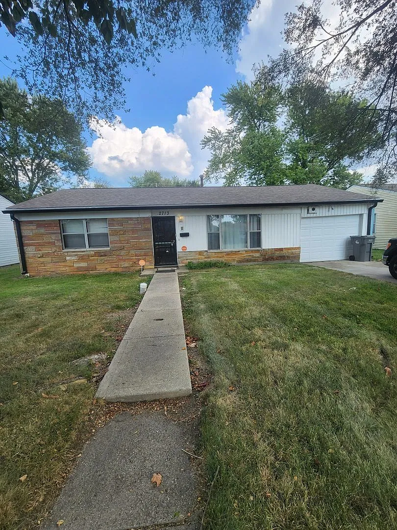 2713 Manlove Ave photo 1