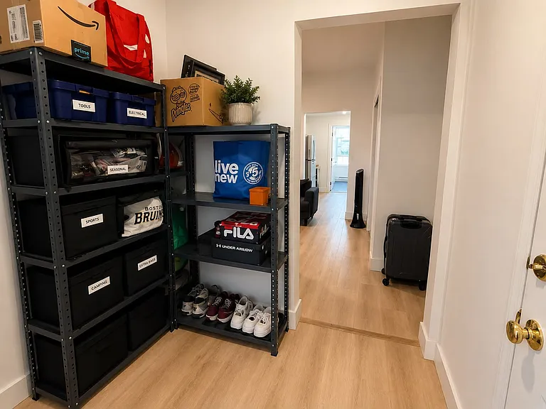 568 Main St #3 — Photo 5