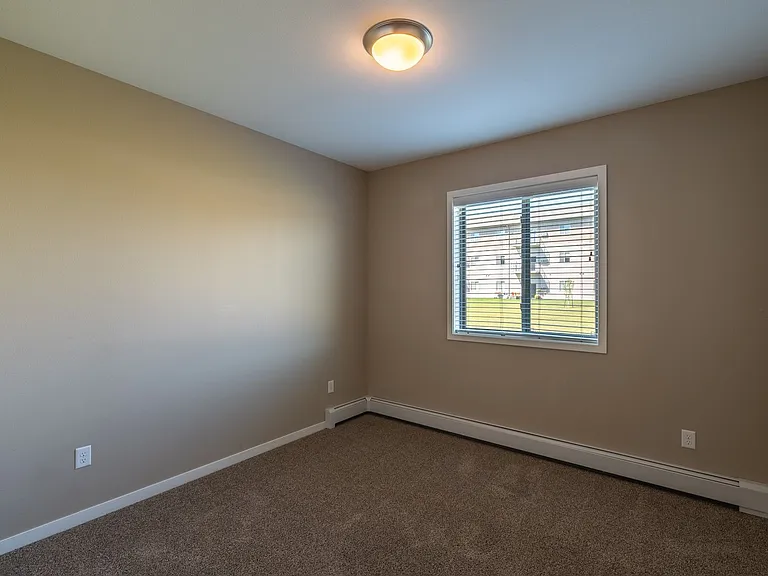 Latitude Apartments — Photo 38