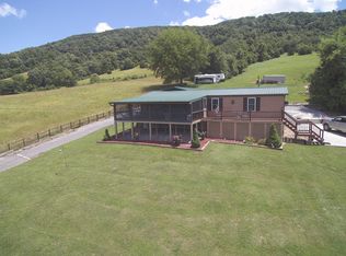 2952 Walker Ford Rd, Maynardville, TN 37807