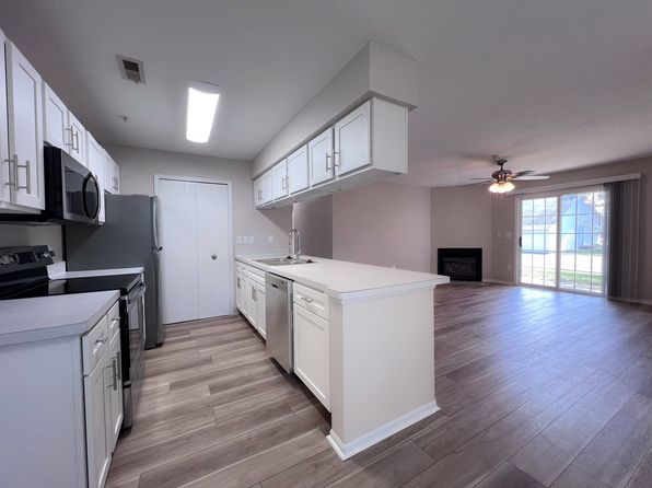 454 Crestmont Ct #442-D