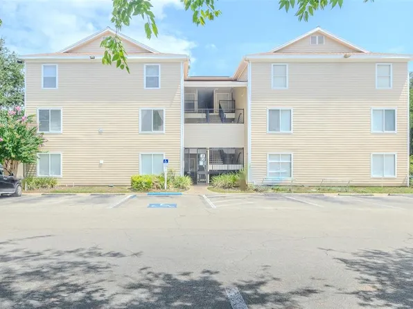 3800 SW 20th Ave APT 206, Gainesville, FL 32607
