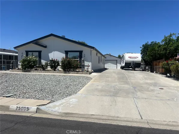 25005 Rosebrugh Ln, Hemet, CA 92544