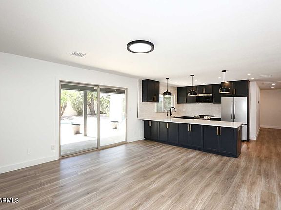 3rd image of 13060 N 48th Pl