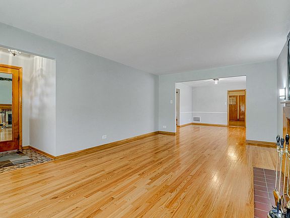 4th image of 11714 S Campbell Ave