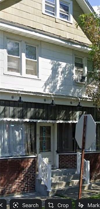 1st image of 172 12th Ave