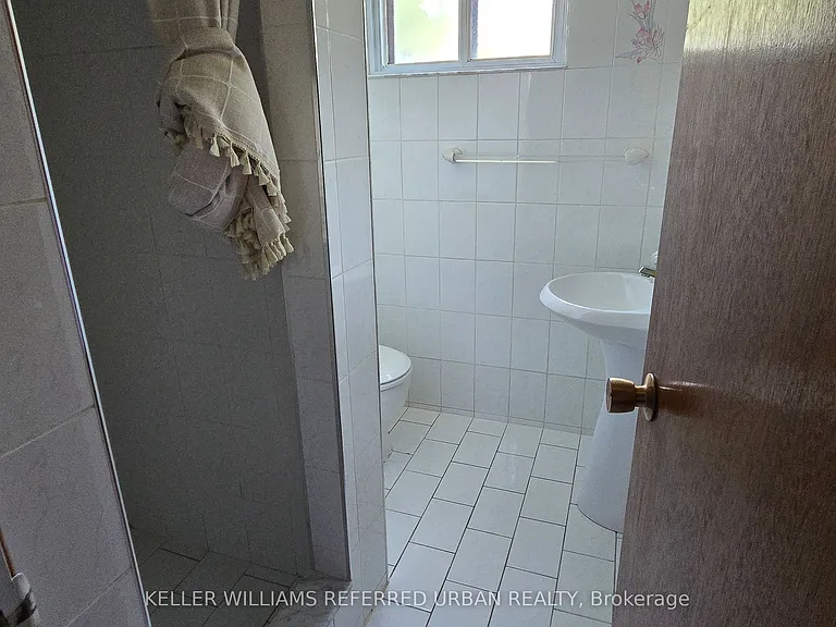 166 Kennard Ave — Photo 14