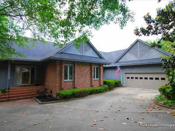 4 Brandywine Ln, Columbia, SC 29206