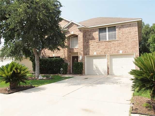 1st image of 4114 Moss Hollow Dr