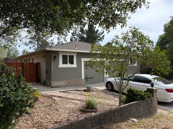 124 Oak Ln