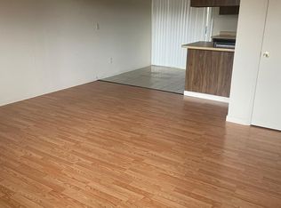 100 W Caldwell Ave #6, Visalia, CA 93277