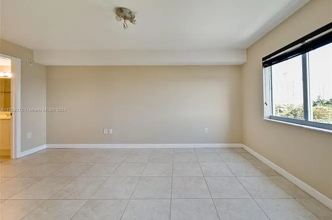 280 SW 20th Rd #702 — Photo 18