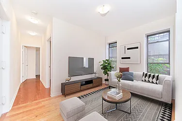 Rented by Living New York