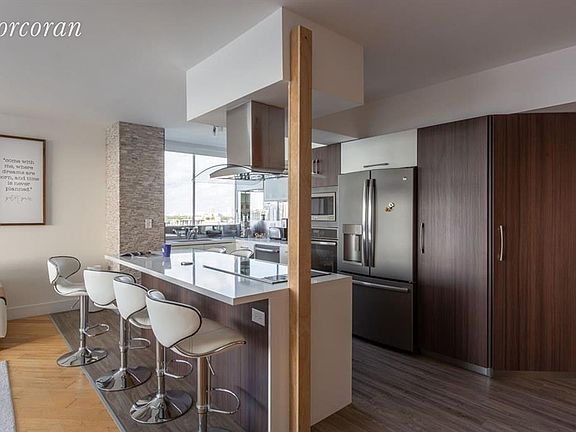 2nd image of 1330 West Ave APT 1901